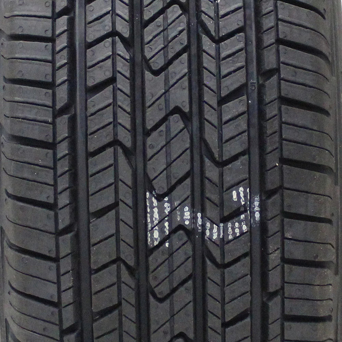 All Season 205/65R15 94T Passenger Tire R250079