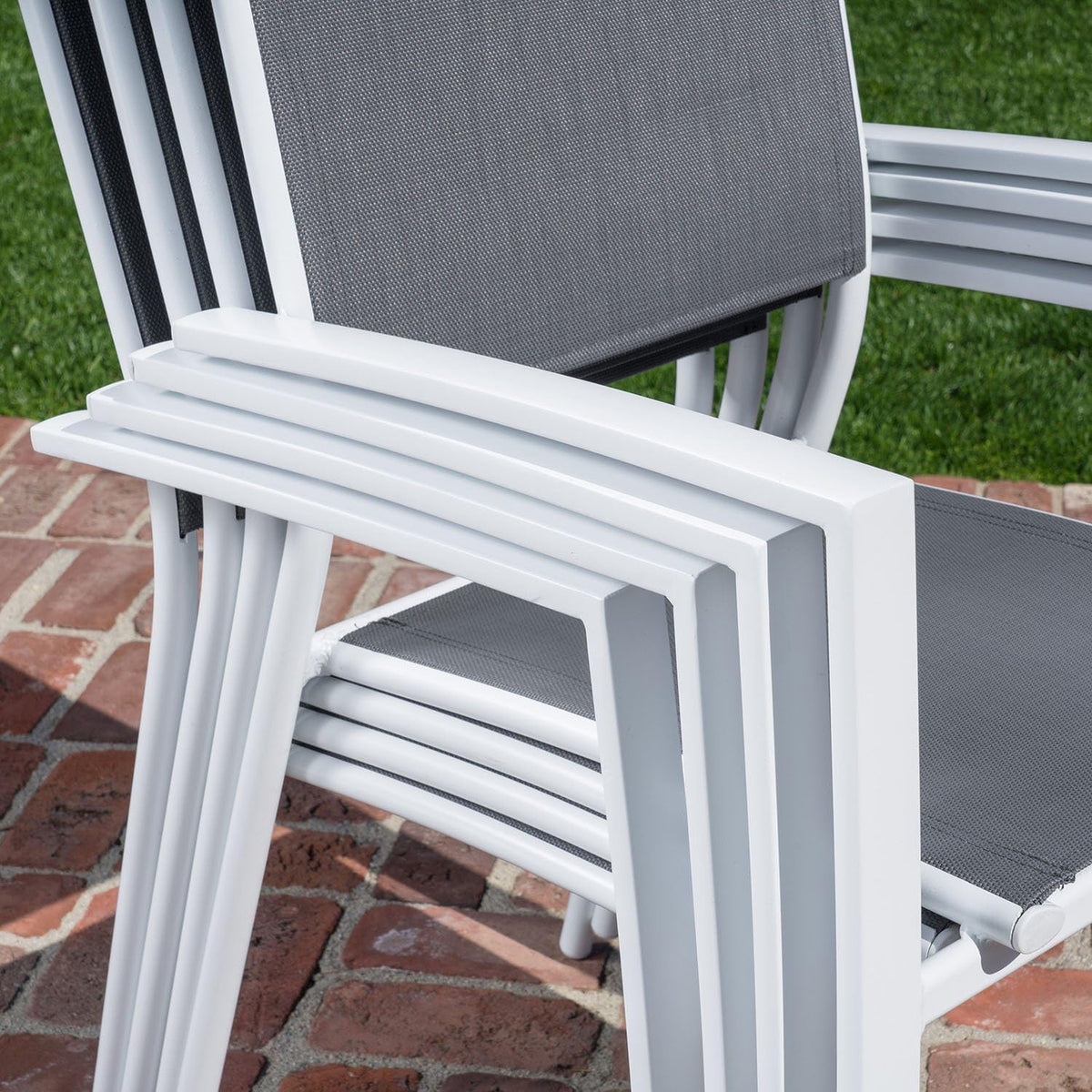 7-Piece Gray White Sling Chairs and Dining Table Outdoor Furniture I539526
