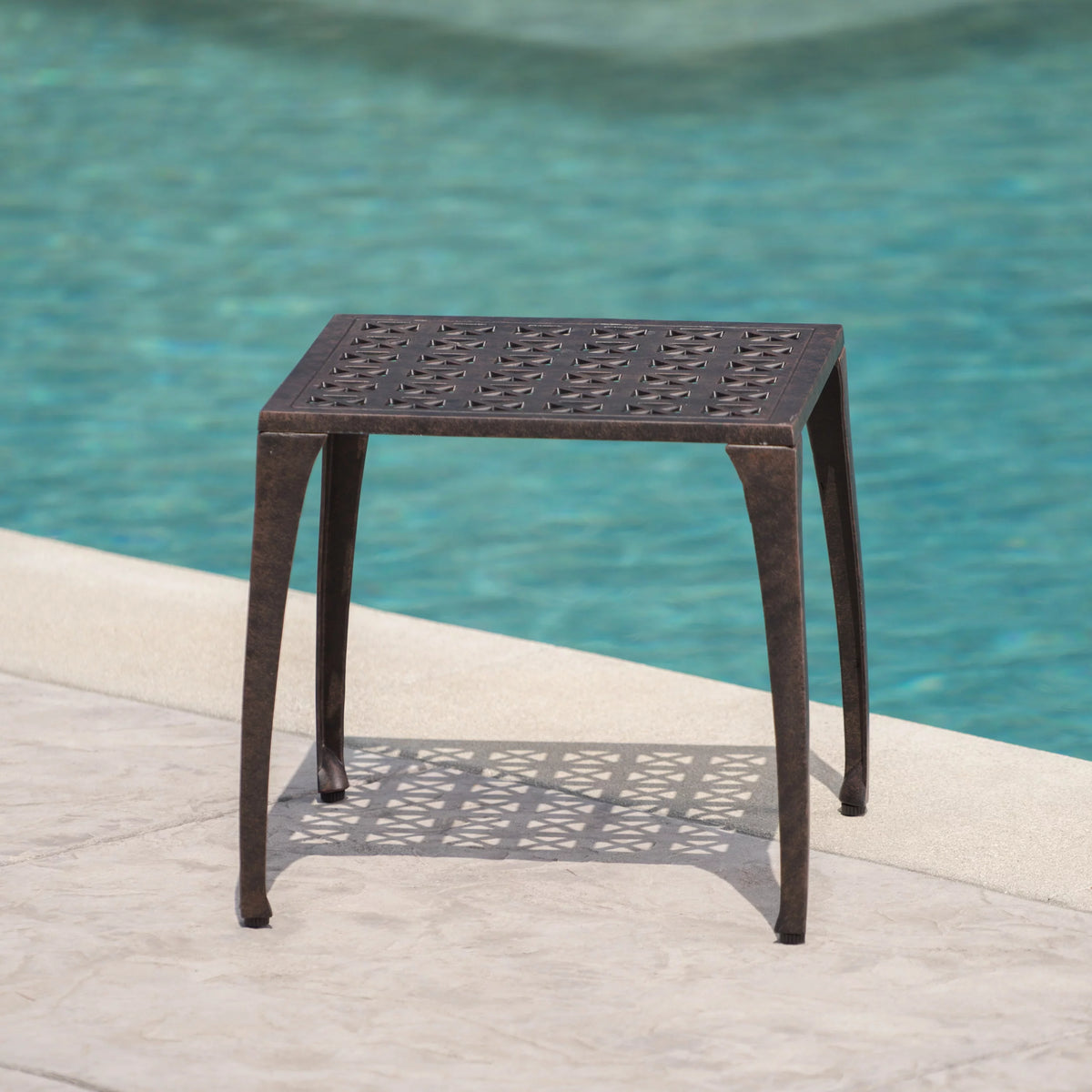 18 Cast Aluminum Side Table G5787