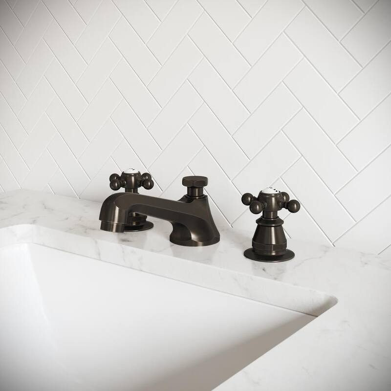 2-Handle Widespread Bathroom Faucet with Pop-Up Drain G894835