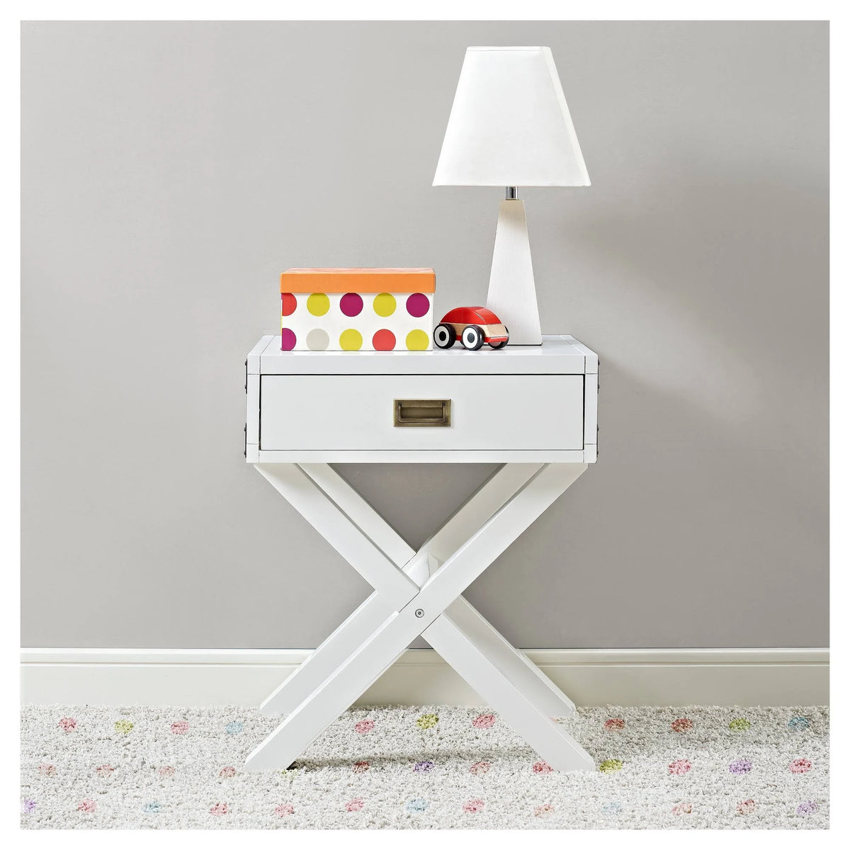 White Nightstand Q62517