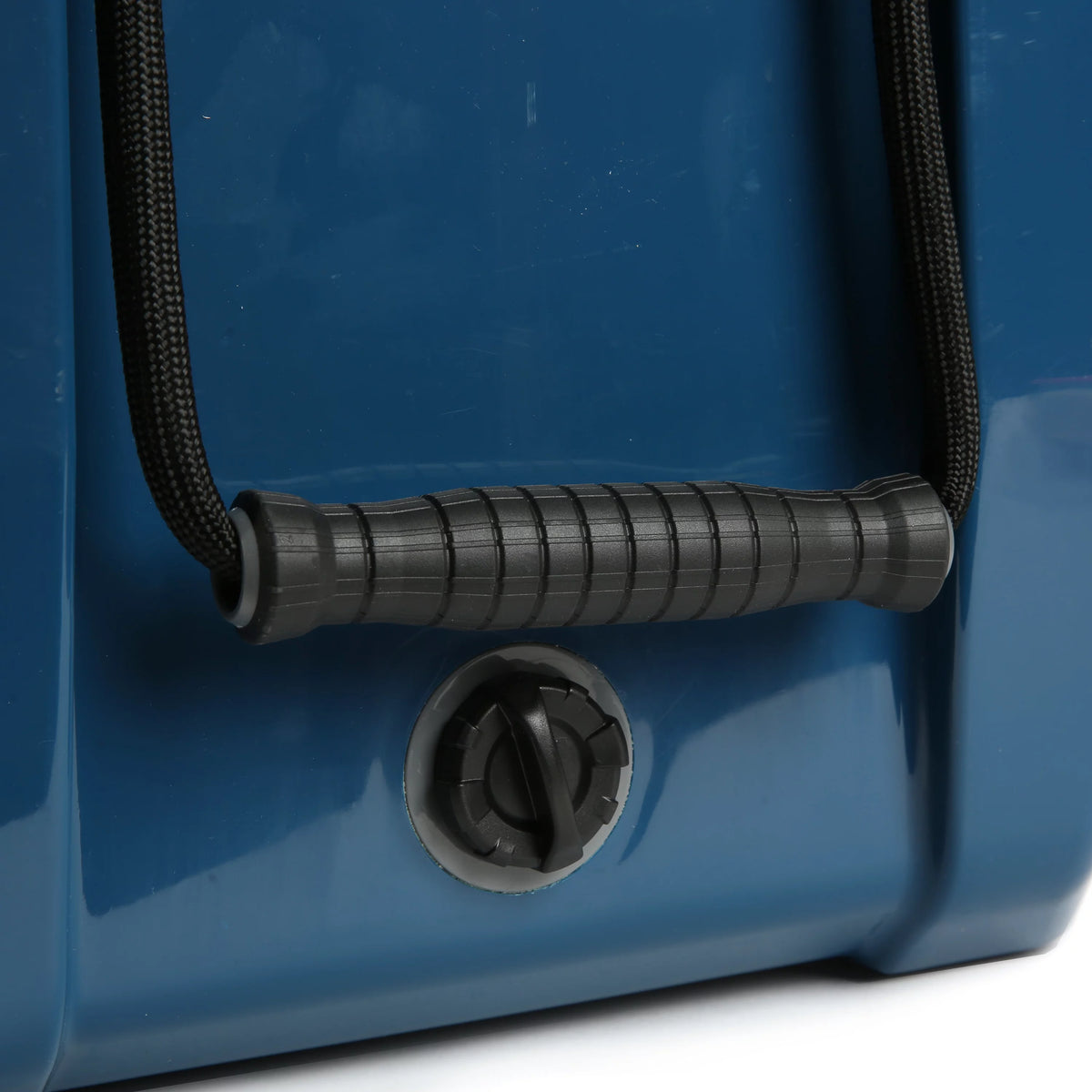 35 Quart Hard Sided Cooler with Stainless Steel Locking Plate N803