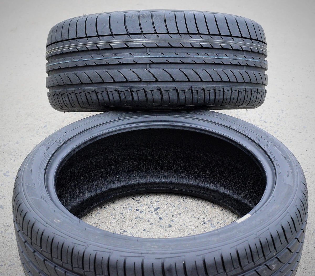245/40R19 94Y Tire G864