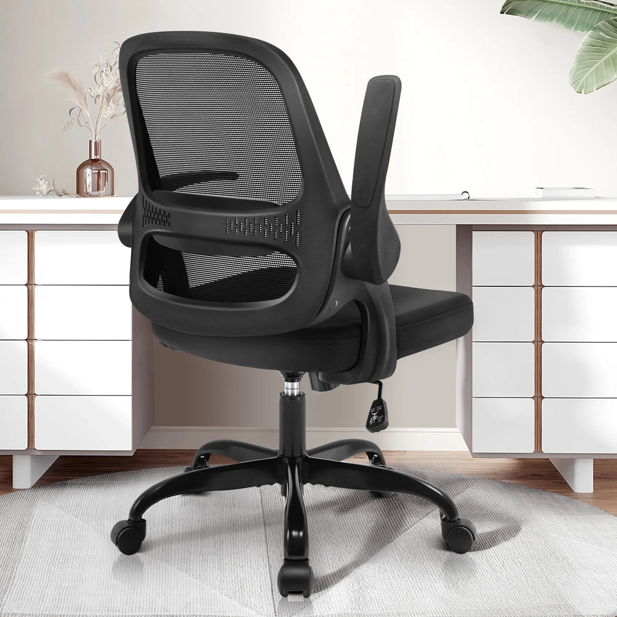 Black Office Chair with Flip-up Armrests S8700