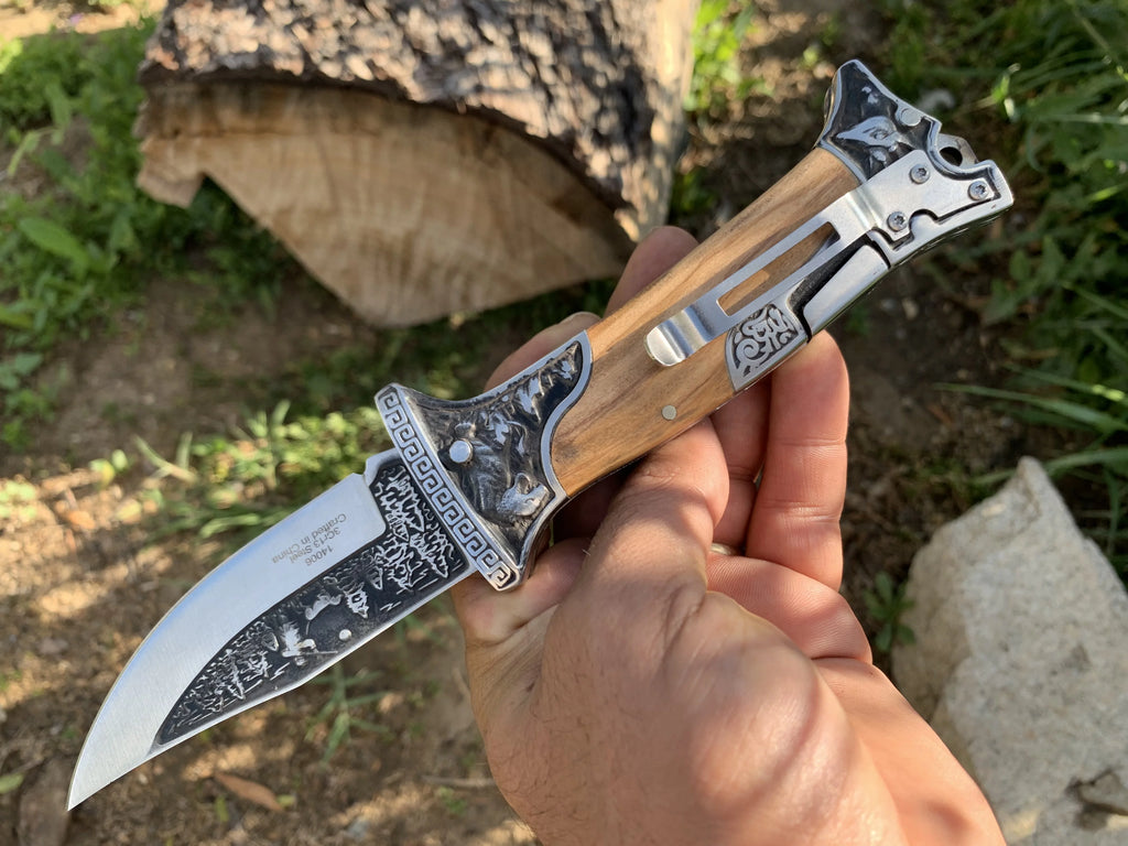 9" Engraved Folding Pocket Knife D5715