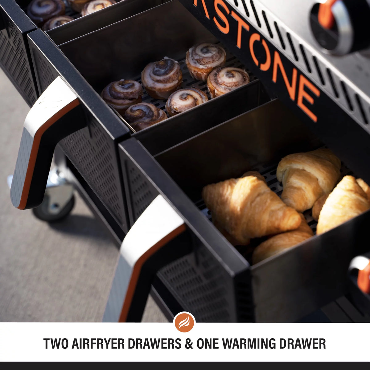4-Burner Propane Griddle with Air Fryer and Hood L21687