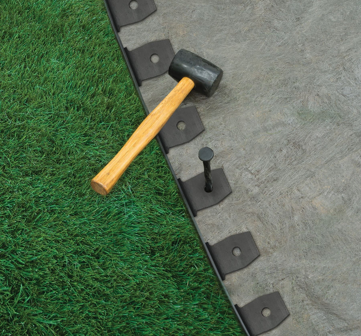 Black Plastic Edging 30 ft. with Spikes H9461