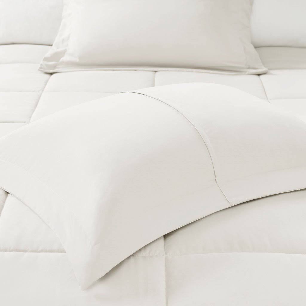 Blue King/Cal King Down Alternative Comforter Mini Set F752