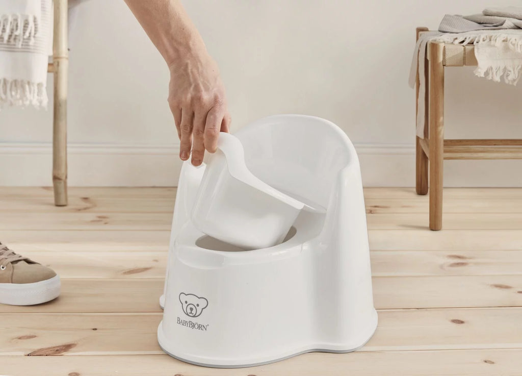 White/Gray Potty Training Q5428