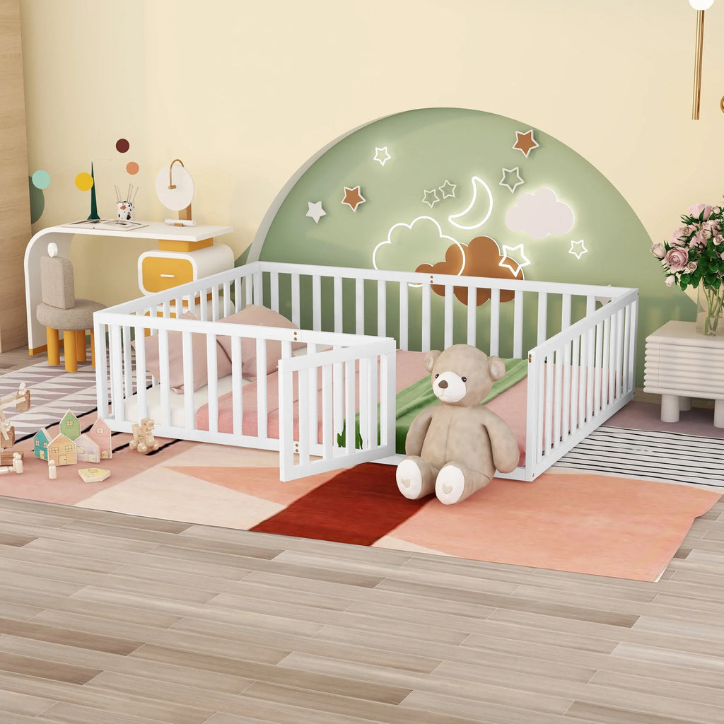 Twin Size Wood Floor Bed with Rails and Door Z3674