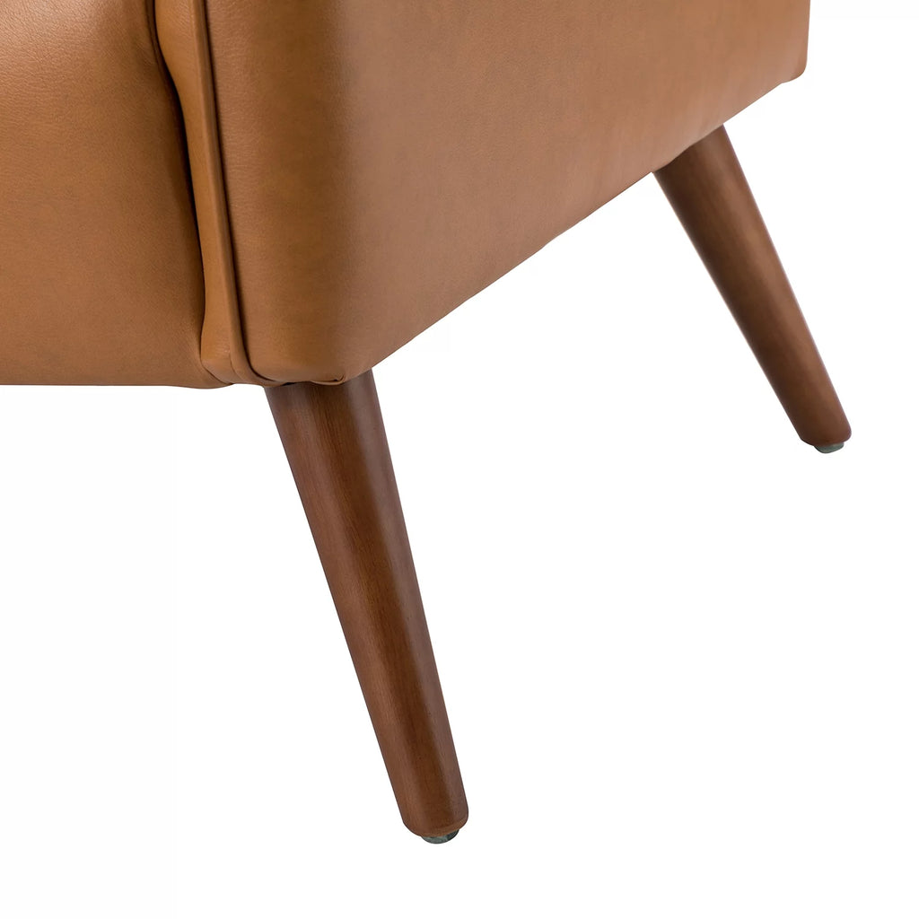 Faux Leather Tufted Accent Chair Set of 2 Wood Legs K851810