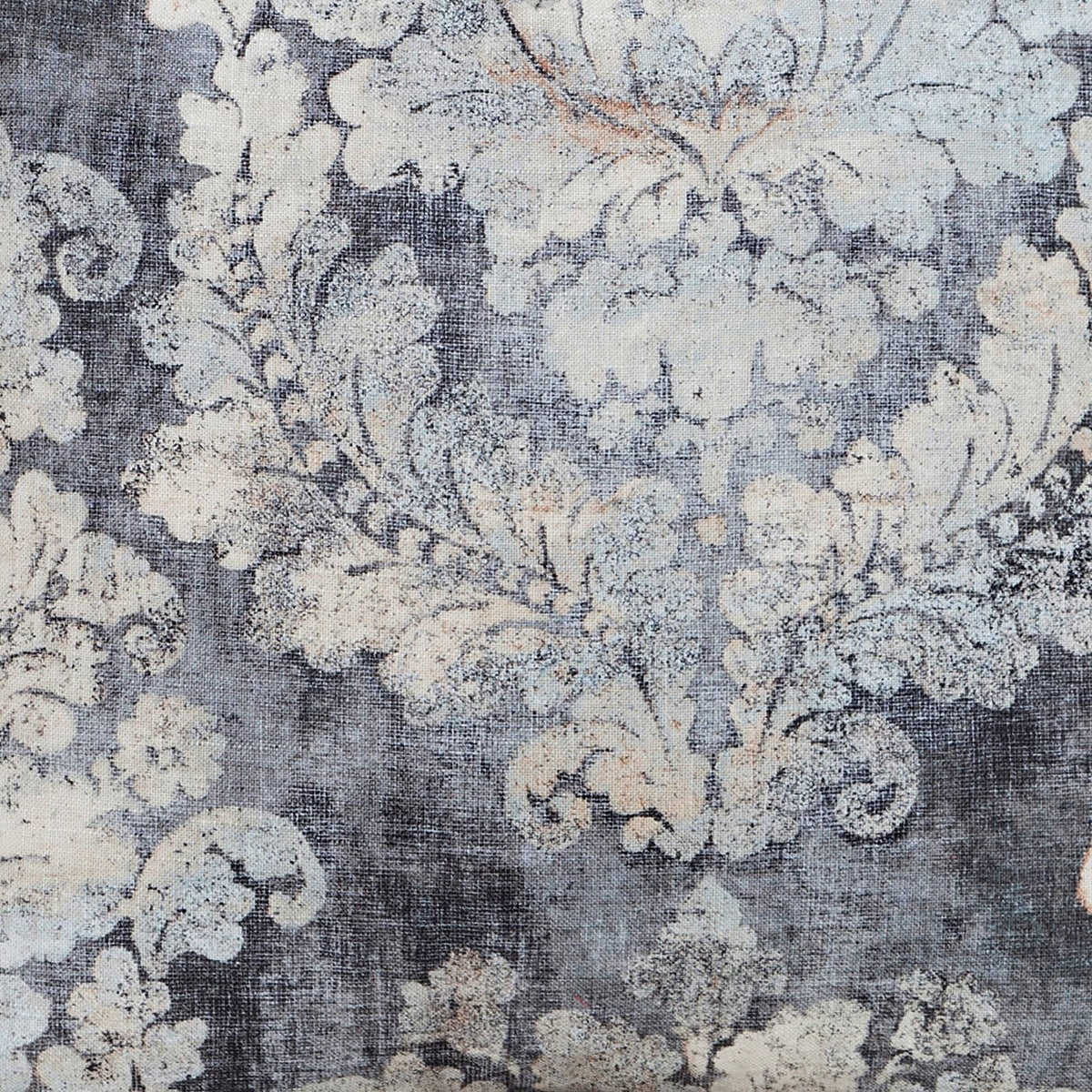 California King Damask Duvet and Shams E427