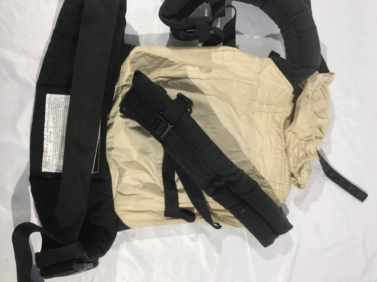 Baby Carrier with Insert E43881