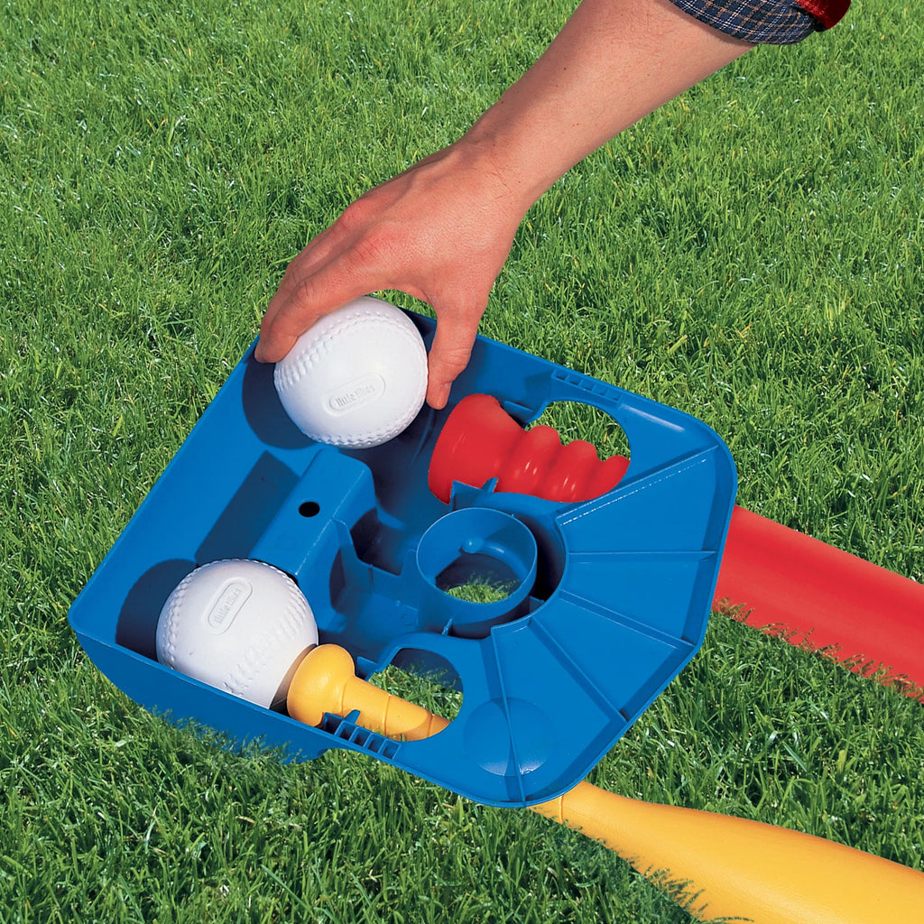 Kids T-Ball Set with Bat and 2 Balls F63067