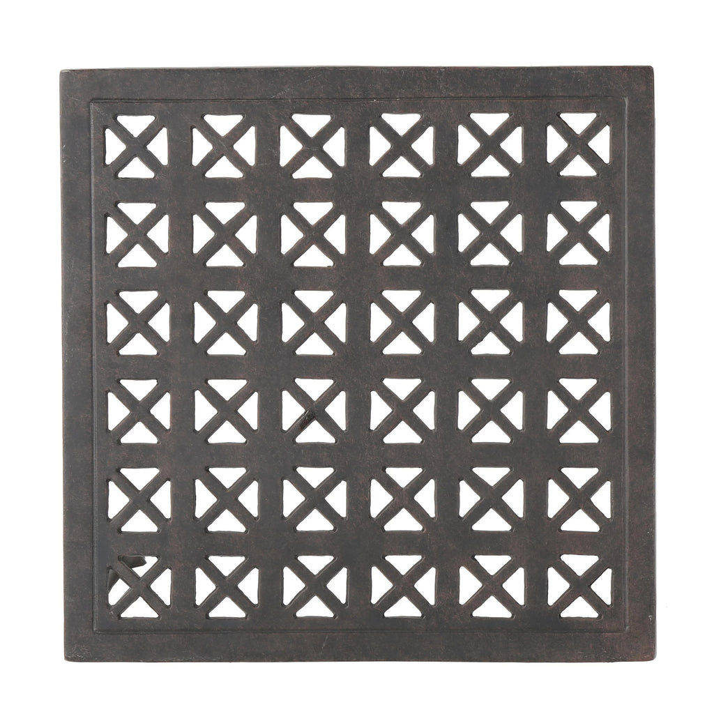 18 Cast Aluminum Side Table G5787