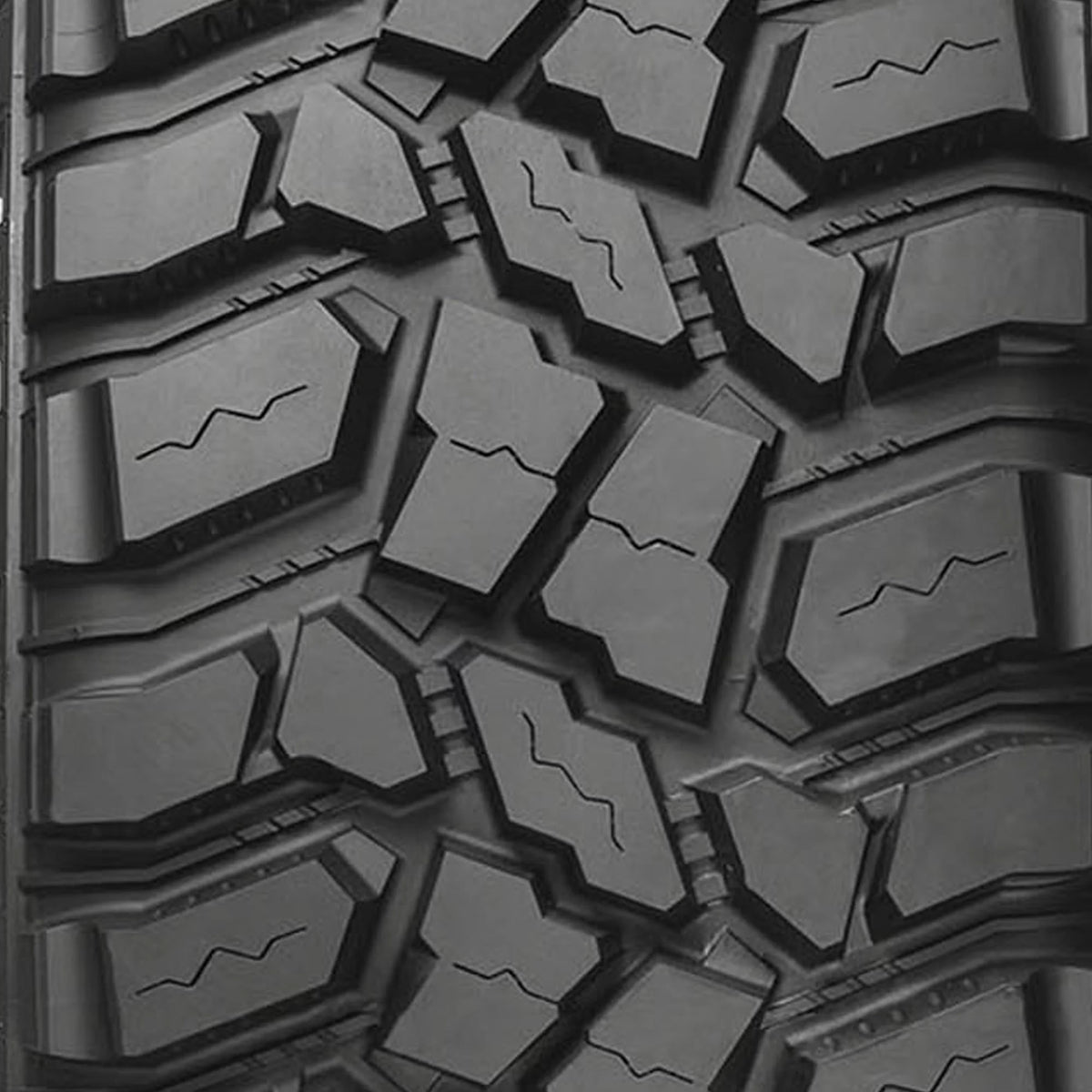 Mud Terrain Light Truck Tire N504